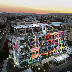 3* Hotel Rise Urban Art
