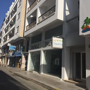 2* Hotel de apartamente Nautilus Tourist