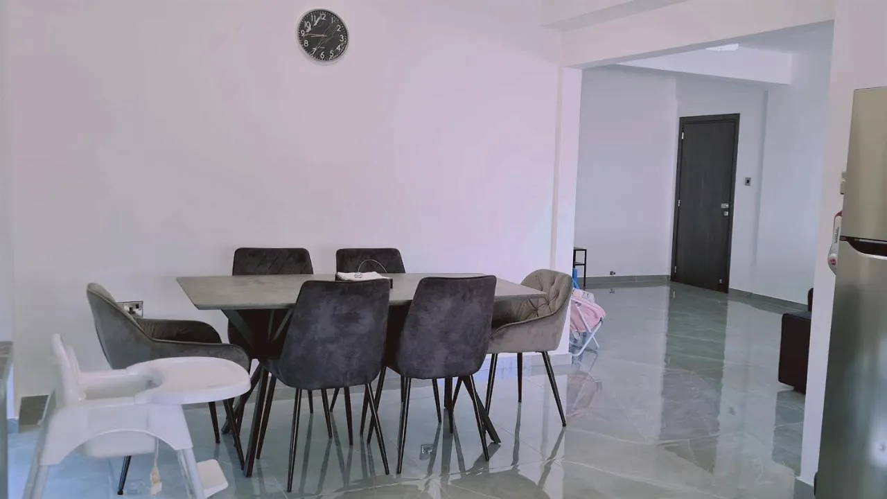 Stay Centro Apartment Larnaca