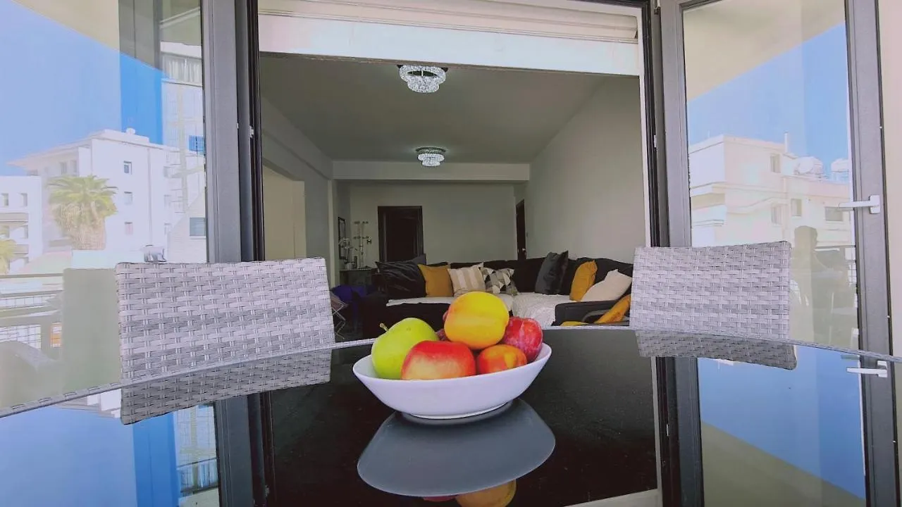 Stay Centro Apartment Larnaca