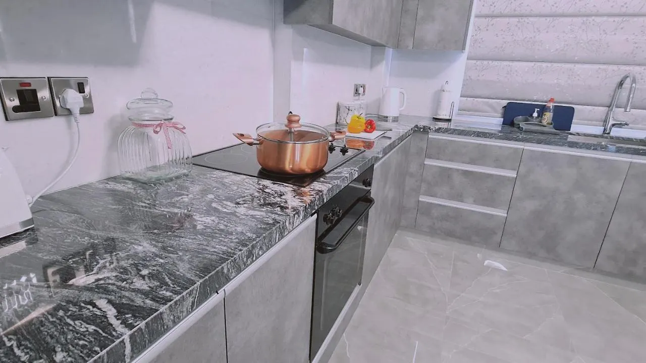 Stay Centro Apartment Larnaca